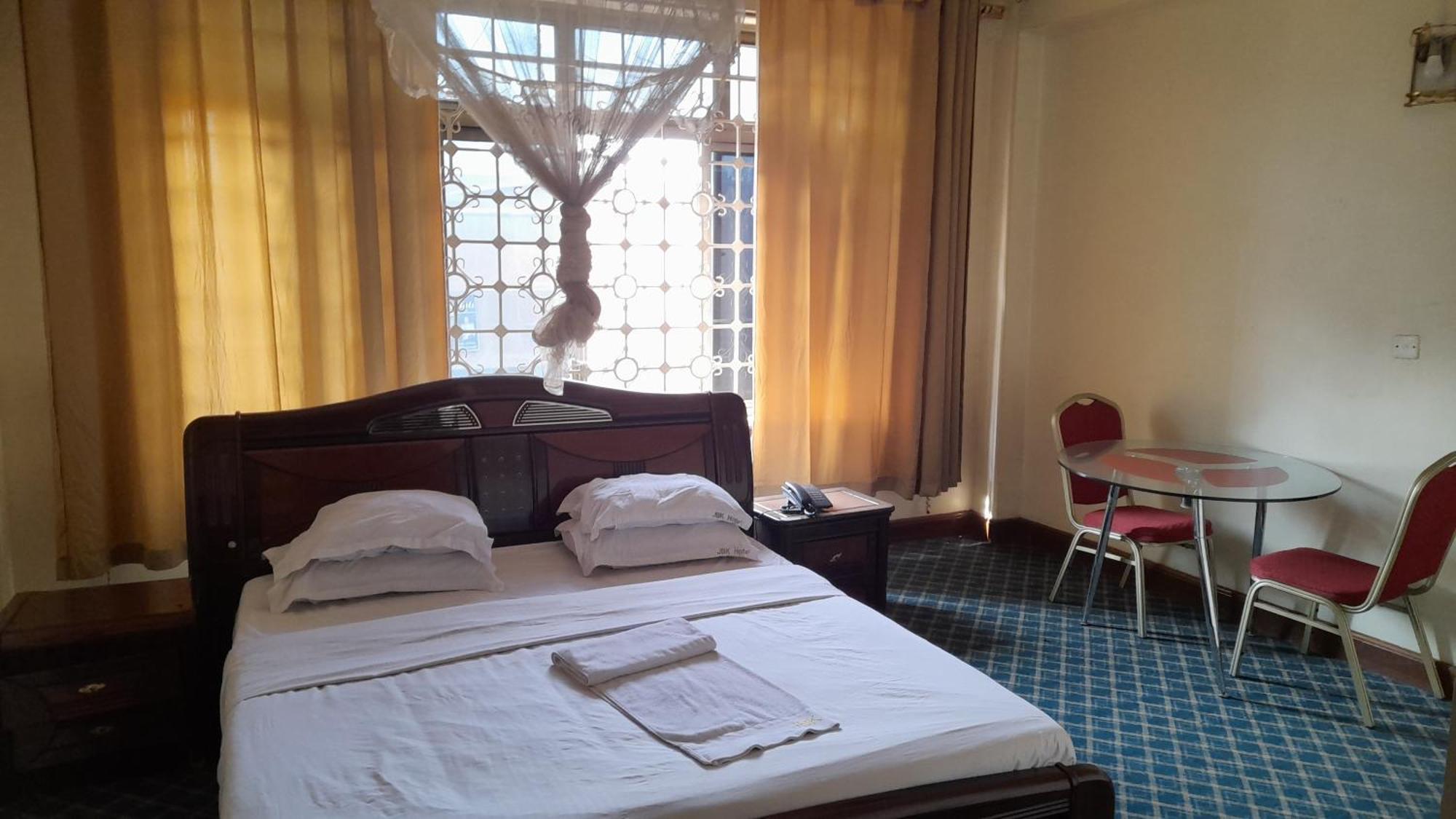 New Jbk Hotel Kampala Ngoại thất bức ảnh