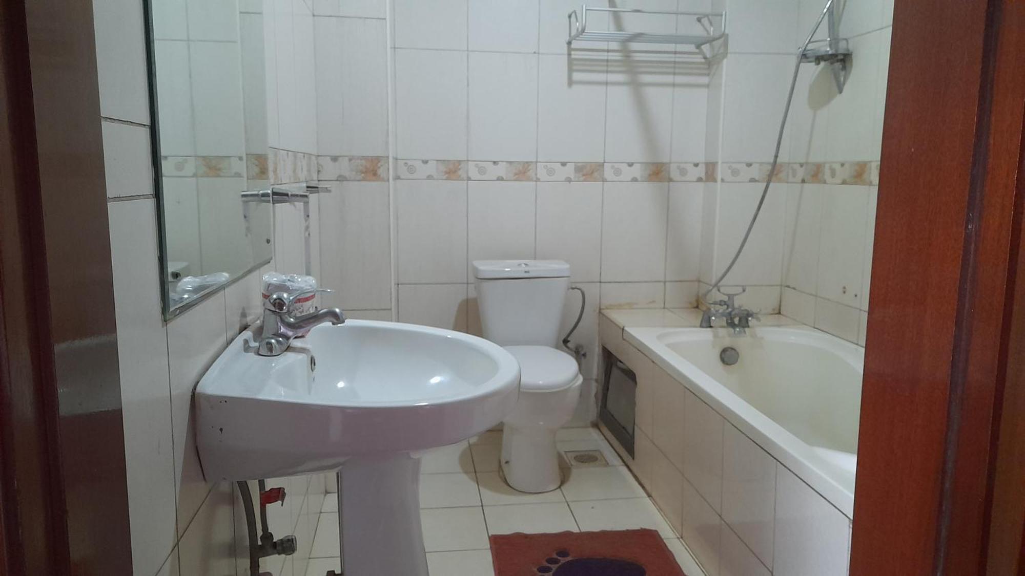 New Jbk Hotel Kampala Ngoại thất bức ảnh