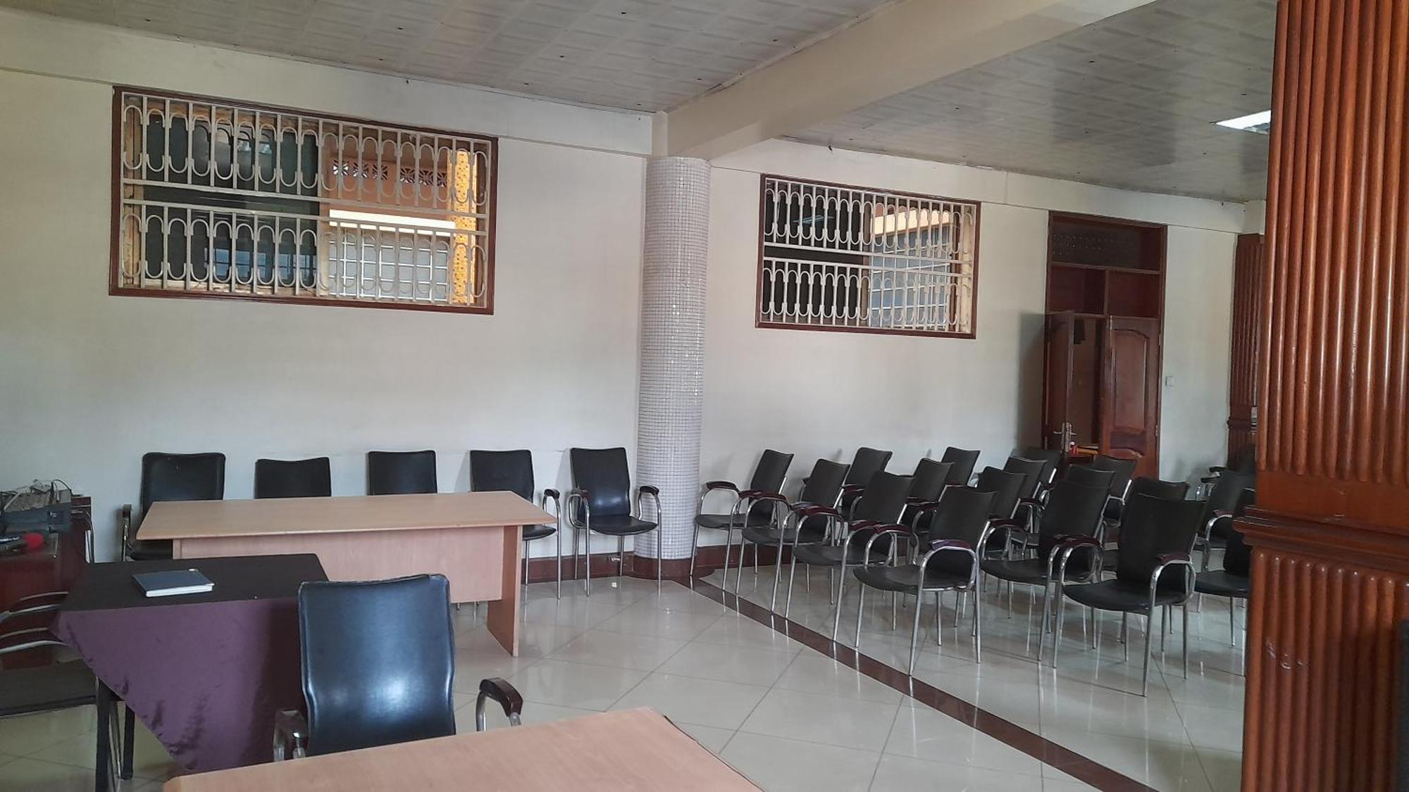New Jbk Hotel Kampala Ngoại thất bức ảnh